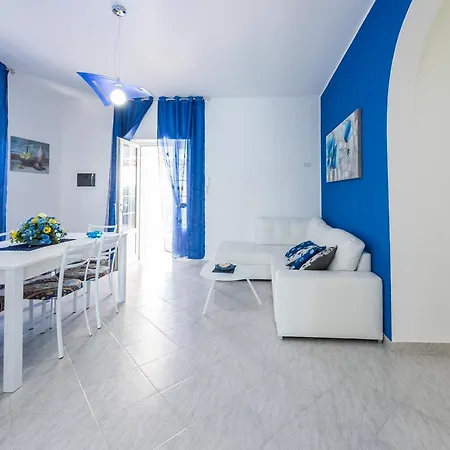 Vila Blue Ivory *