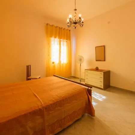 Vila Blue Ivory