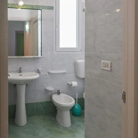 Vila Blue Ivory *