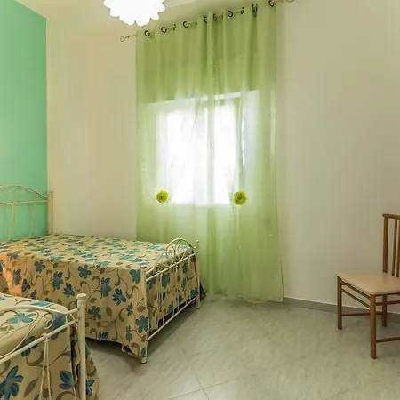 Vila Blue Ivory *
