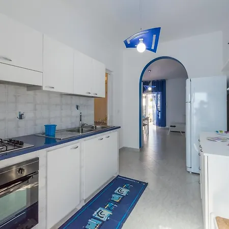 Vila Blue Ivory *